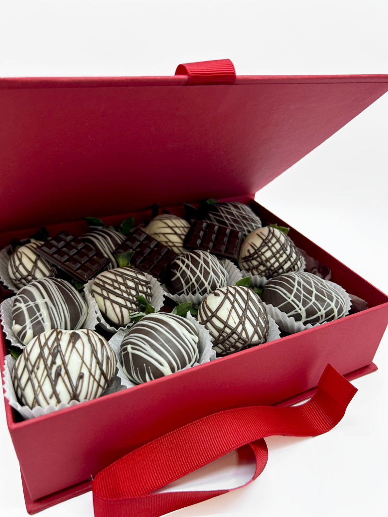 Meyeve Sepeti Bir Kutu Sürpriz 